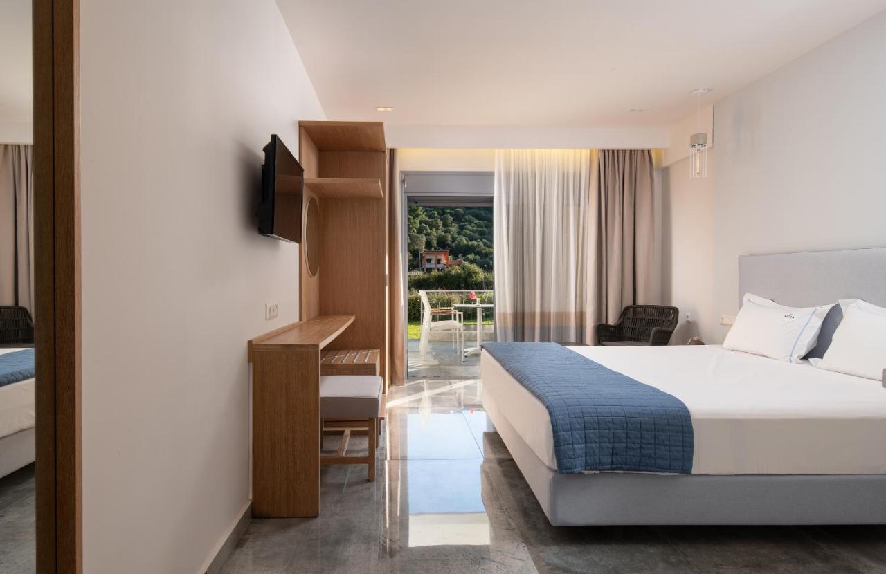 Notia Luxury Living Aparthotel Porto Koufo Quarto foto